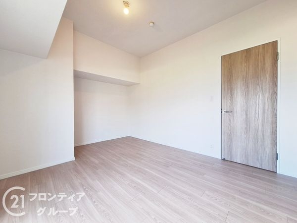 ＲＩＣイーストコート８番街１番館　中古マンション