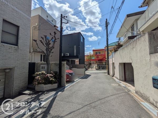 神戸市灘区鶴甲２丁目の中古一戸建て