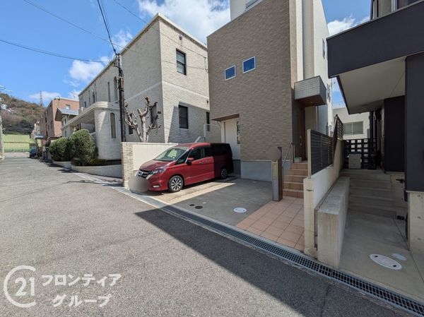 神戸市灘区鶴甲２丁目の中古一戸建て