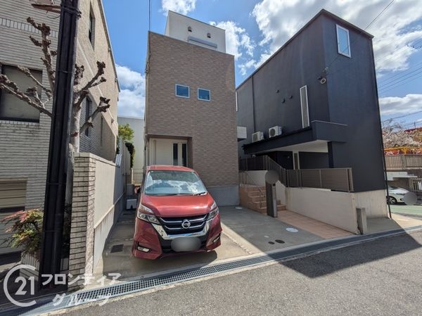 神戸市灘区鶴甲２丁目の中古一戸建て