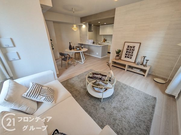 ワコーレトアロードザ・スイート　中古マンション