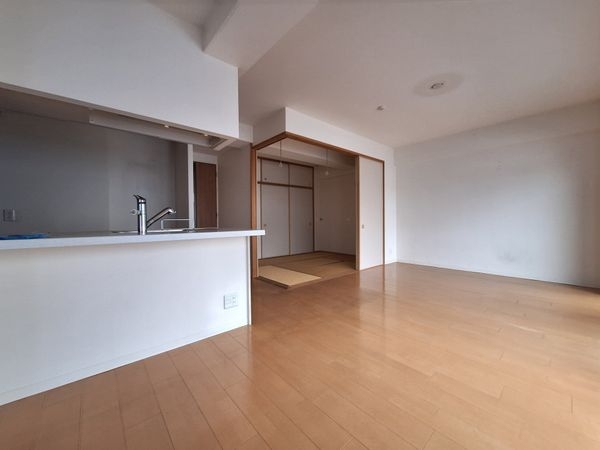 アルファライフＫＯＢＥ春日野　中古マンション