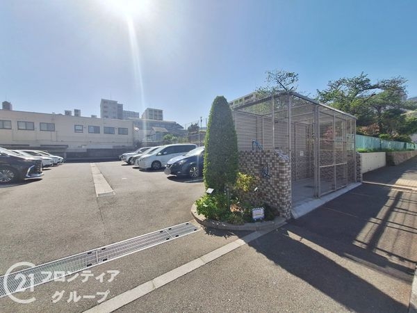 アルファライフＫＯＢＥ春日野　中古マンション