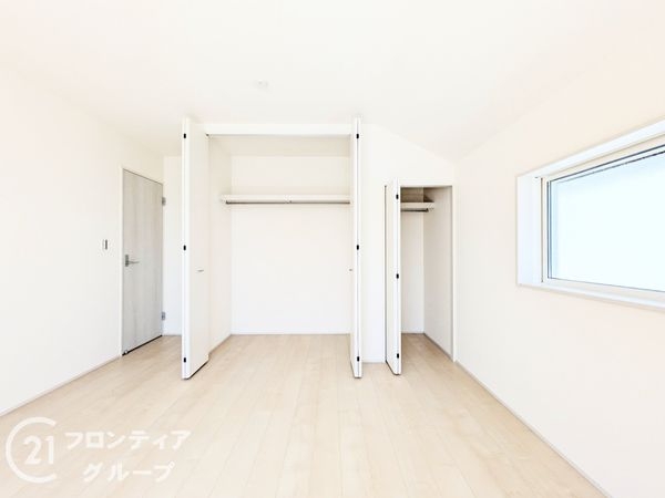 神戸市中央区熊内町８丁目　新築一戸建て　１号棟