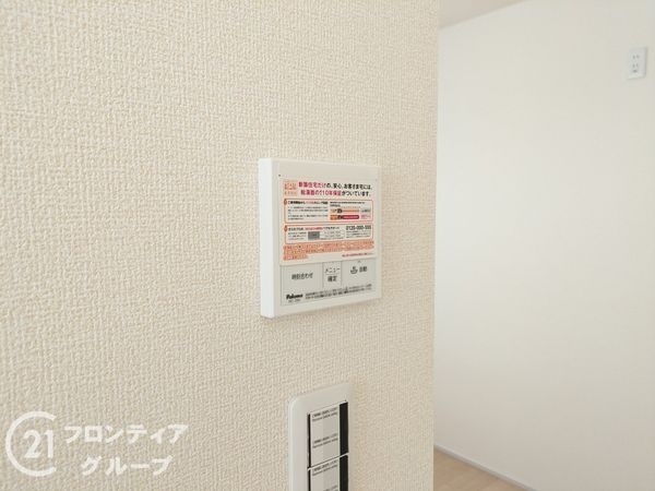 神戸市中央区熊内町８丁目　新築一戸建て　１号棟