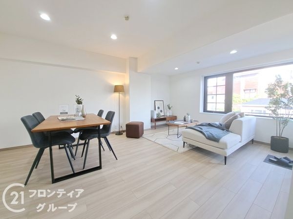 メゾンクレール諏訪山　中古マンション