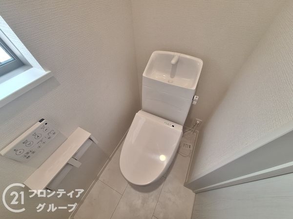 神戸市兵庫区下三条町　新築一戸建て　２号棟