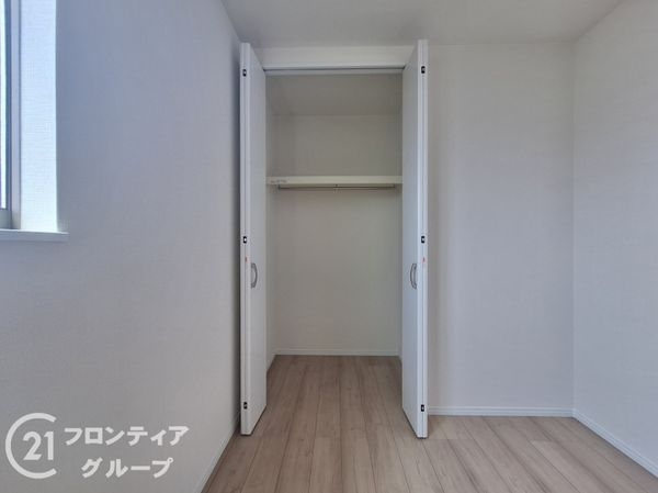 神戸市兵庫区下三条町　新築一戸建て　２号棟