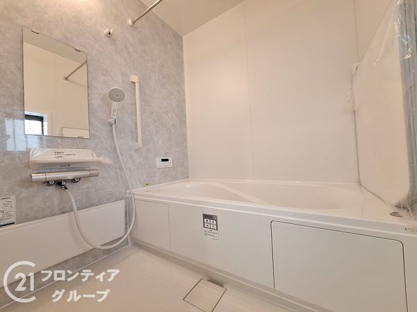 神戸市兵庫区下三条町　新築一戸建て　２号棟