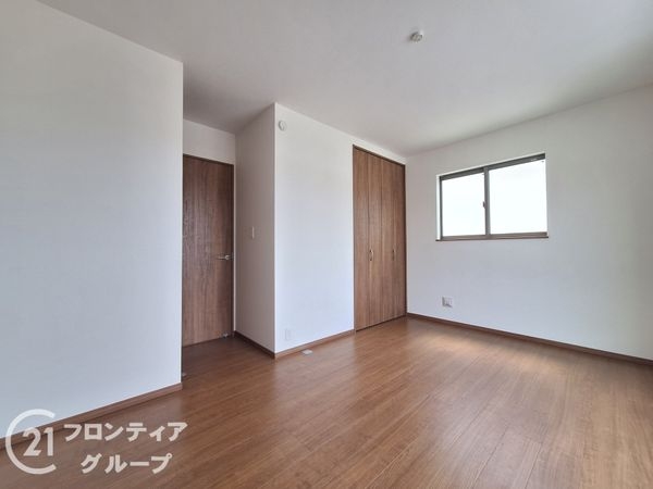 神戸市兵庫区下三条町　新築一戸建て　１号棟