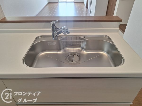 神戸市兵庫区下三条町　新築一戸建て　１号棟