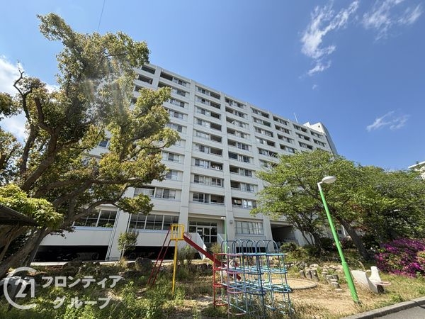 住吉台住宅１号棟　中古マンション