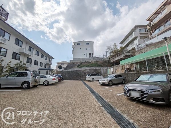 メゾン岡本　中古マンション