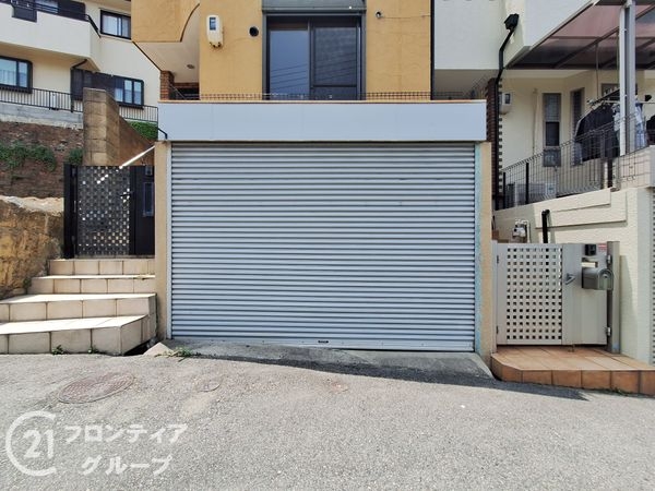 神戸市兵庫区熊野町４丁目　中古一戸建て