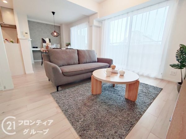 ＲＩＣイーストコート７番街２番館　中古マンション