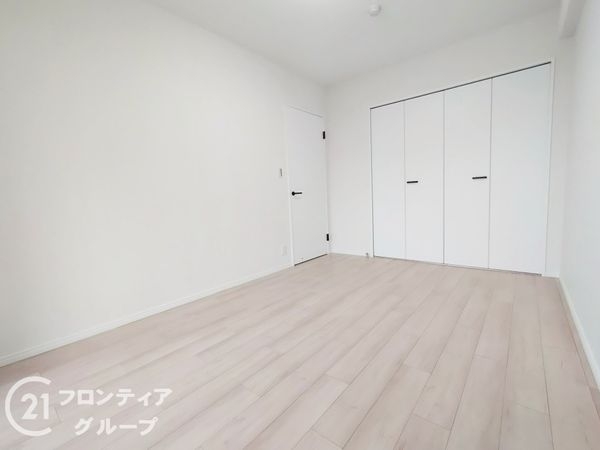 ＲＩＣイーストコート７番街２番館　中古マンション