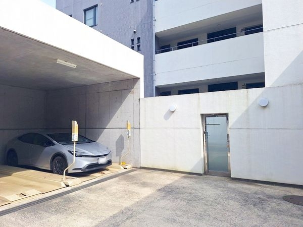 コムーネ山本通２番館　中古マンション
