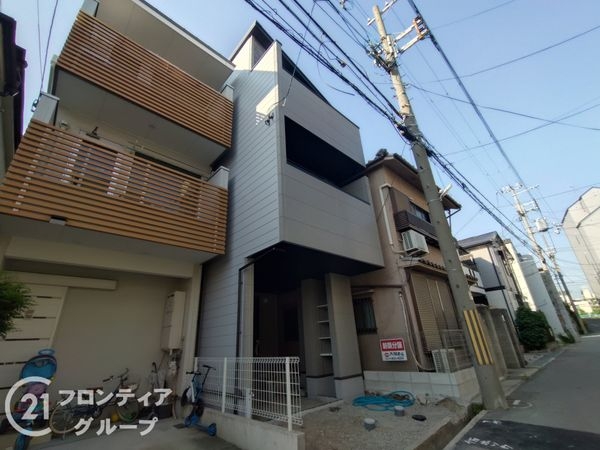 神戸市灘区大石北町　新築一戸建て