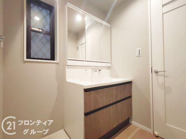 神戸市灘区灘南通１丁目　新築一戸建て