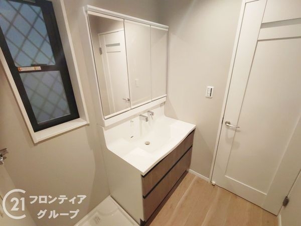 神戸市灘区灘南通１丁目　新築一戸建て