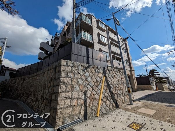 ワコーレマークヒルズ片山町　中古マンション