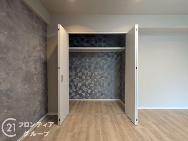 RICウエストコート4番街北棟3番館　中古マンション