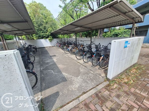 RICウエストコート4番街北棟3番館　中古マンション