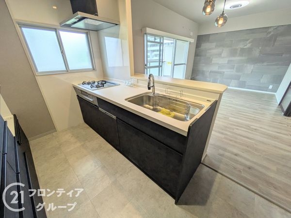 RICウエストコート4番街北棟3番館　中古マンション