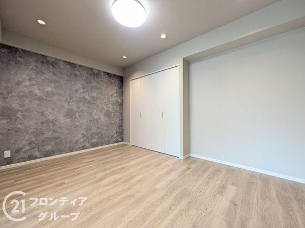 RICウエストコート4番街北棟3番館　中古マンション