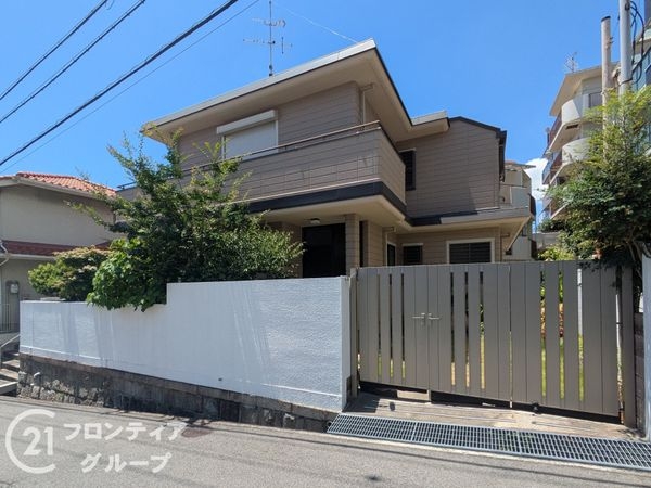 神戸市中央区野崎通２丁目　中古一戸建て