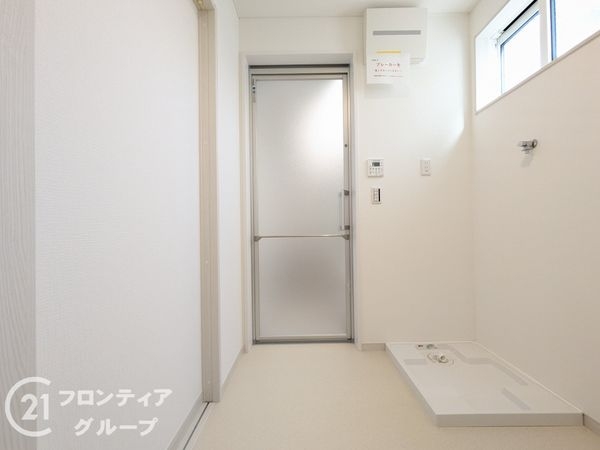 神戸市長田区松野通3丁目 新築一戸建て 3号棟(洗面台・洗面所)