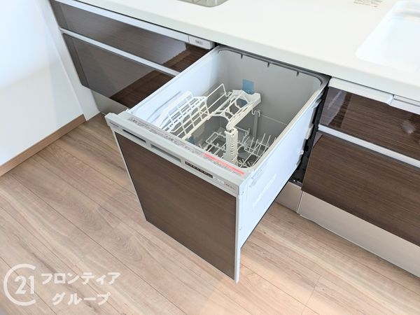 神戸市長田区松野通３丁目　新築一戸建て　２号棟