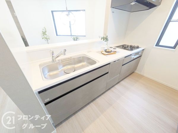 神戸市灘区灘南通６丁目　新築一戸建て