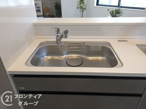 神戸市灘区灘南通６丁目　新築一戸建て