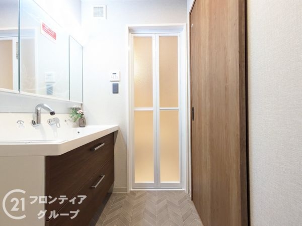 プリンスコート六甲 中古マンション(洗面台・洗面所)