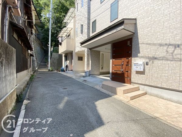神戸市中央区山本通４丁目の中古一戸建て