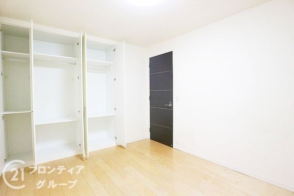 グランベース芦屋川ロジュマン 中古マンション(収納)