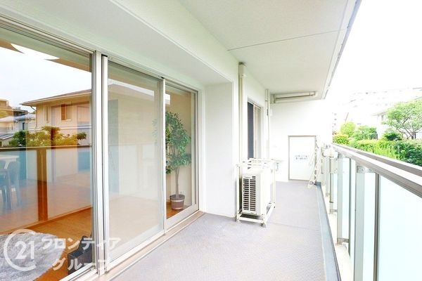 グランベース芦屋川ロジュマン 中古マンション(バルコニー)