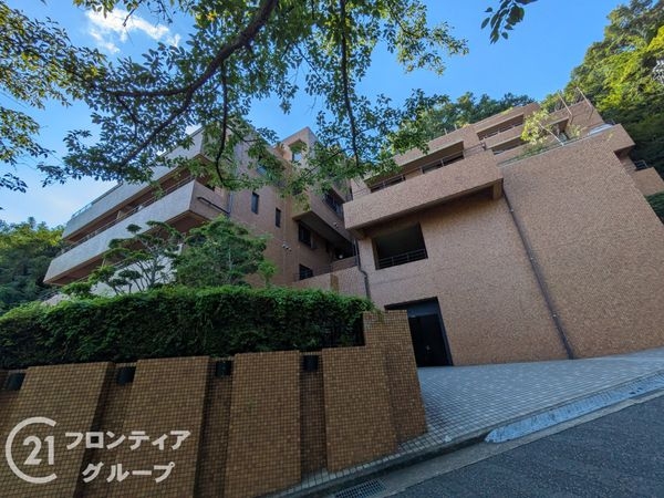 ロワ・ヴェール岡本　中古マンション