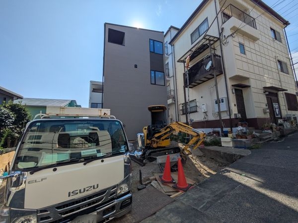 神戸市兵庫区楠谷町　新築一戸建て　２号地