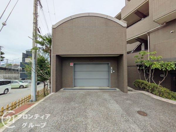 ステイツ住吉川サンクチュアリ・スクエア　中古マンション