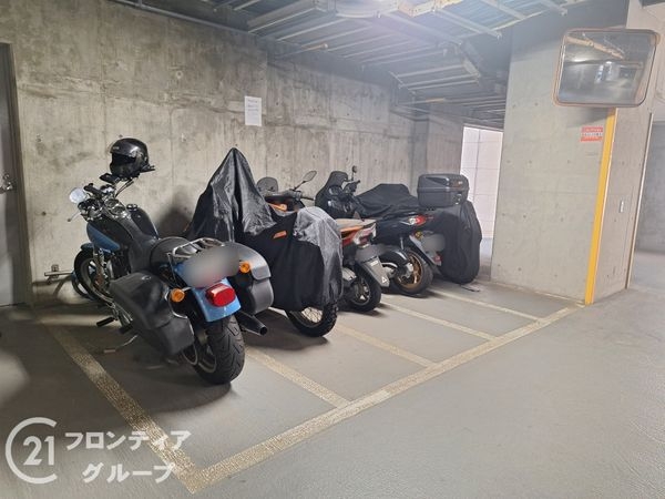 RICイーストコート8番街1番館　中古マンション