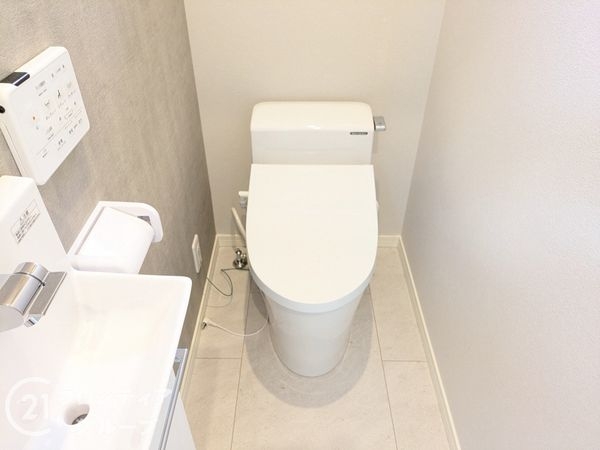 神戸市長田区東丸山町 新築一戸建て B号棟(トイレ)