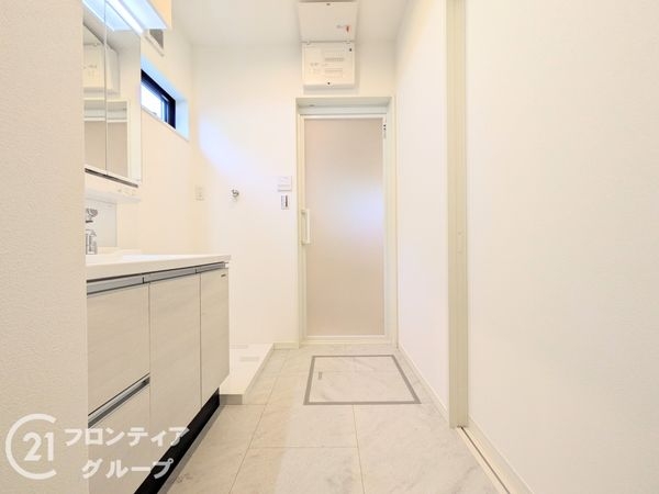 神戸市長田区東丸山町 新築一戸建て B号棟(洗面台・洗面所)