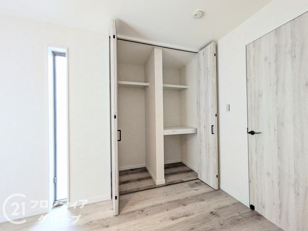 神戸市兵庫区浜中町1丁目 新築一戸建て A号地(収納)