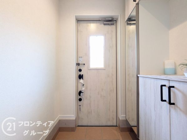 神戸市兵庫区浜中町1丁目 新築一戸建て A号地(玄関)