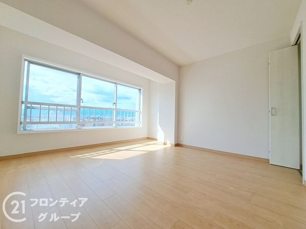 鳴尾小松住宅A棟　中古マンション