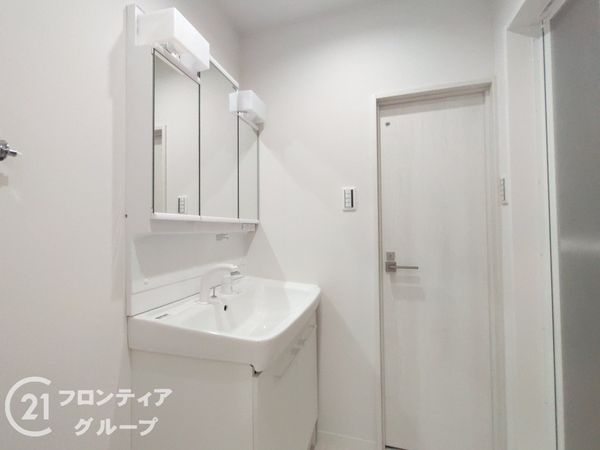 鳴尾小松住宅A棟　中古マンション
