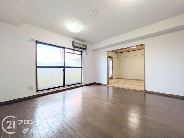 シーガルパレス神戸山の手 中古マンション(リビング)