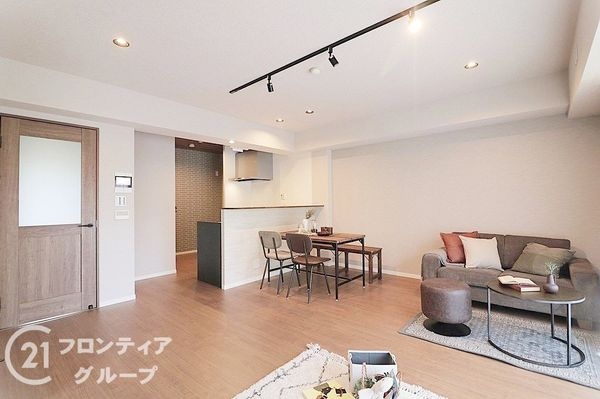 ＲＩＣウエストコート４番街　北棟　中古マンション